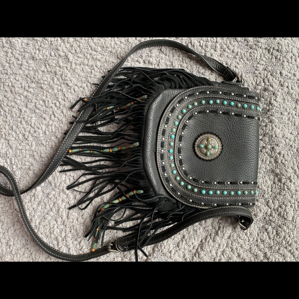 Montana west conceal and carry fringe crossbody